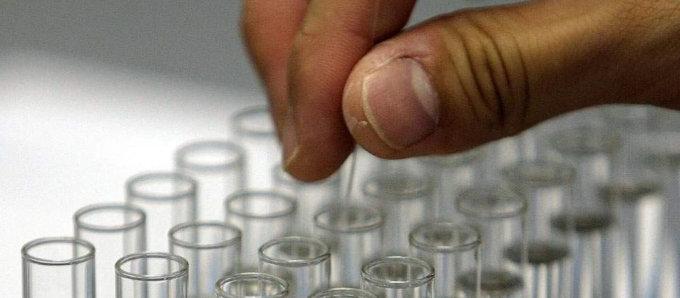 Τα συμπτώματα του καρκίνου των ωοθηκών - Πώς τα αντιλαμβάνεστε;